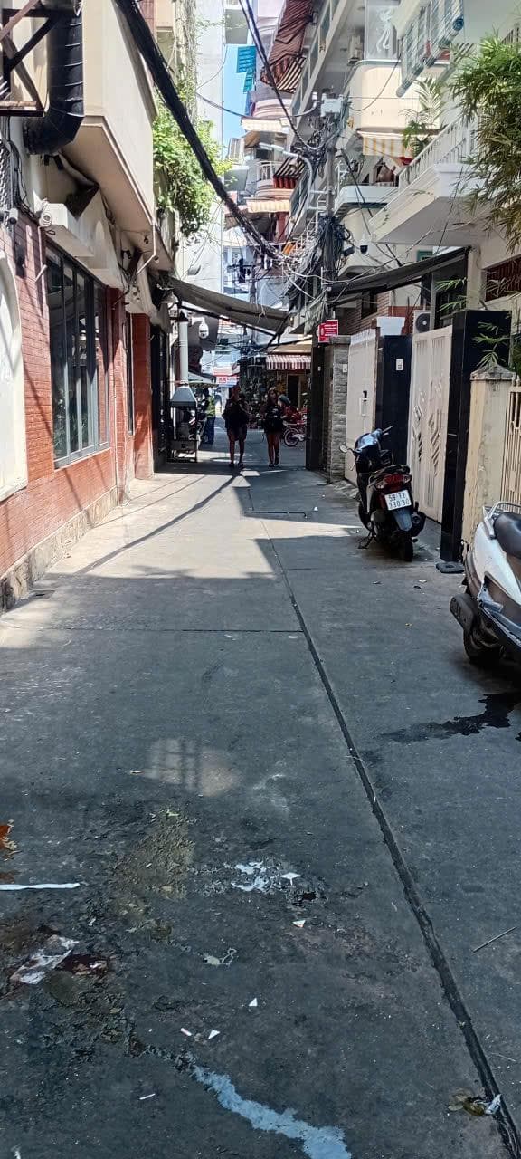 Bán nhà đường Cô Bắc Quận 1