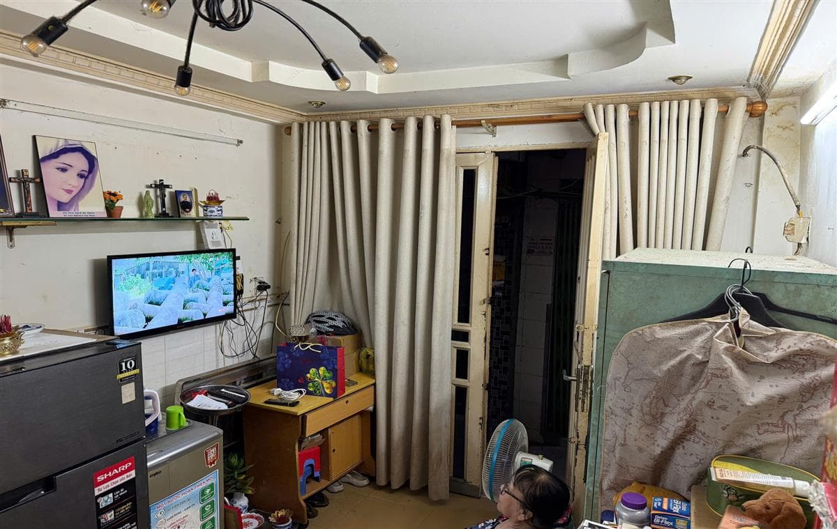 Bán nhà đường Trần Đình Xu Quận 1 2