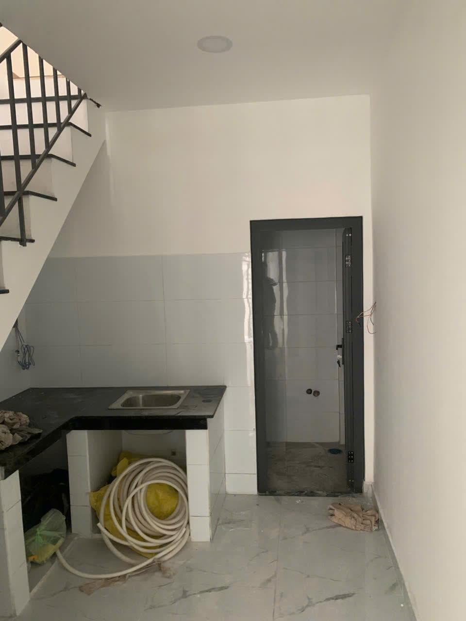 Bán nhà đường Võ Văn Kiệt Quận 1 3